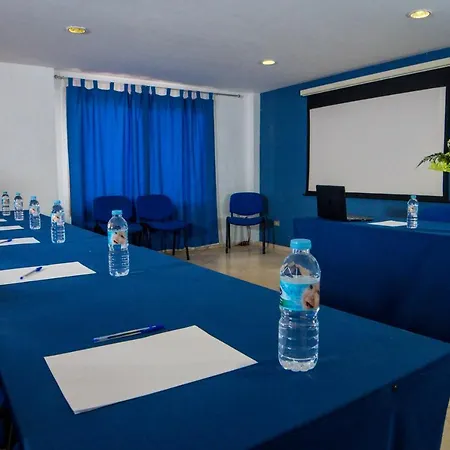 Otel Aeropuerto Sur 3*