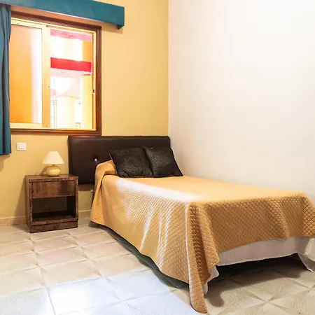 Otel Aeropuerto Sur 3*
